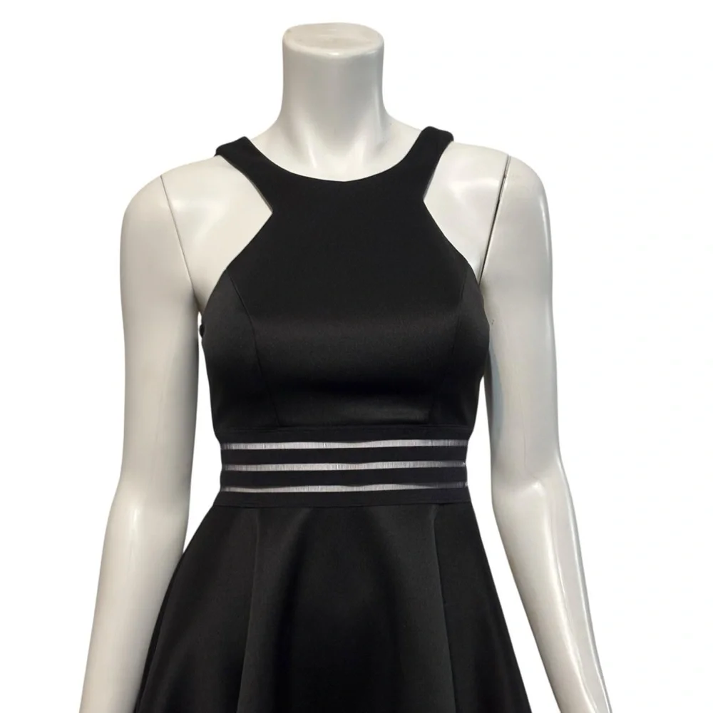 City Studio Halter Dress Black Padded A-Line Strappy Back Stretch Size 3 - Picture 5 of 9